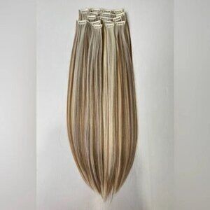 24” Human Hair Blend Honey Blonde Clip-In Extensions – Platinum Highlights